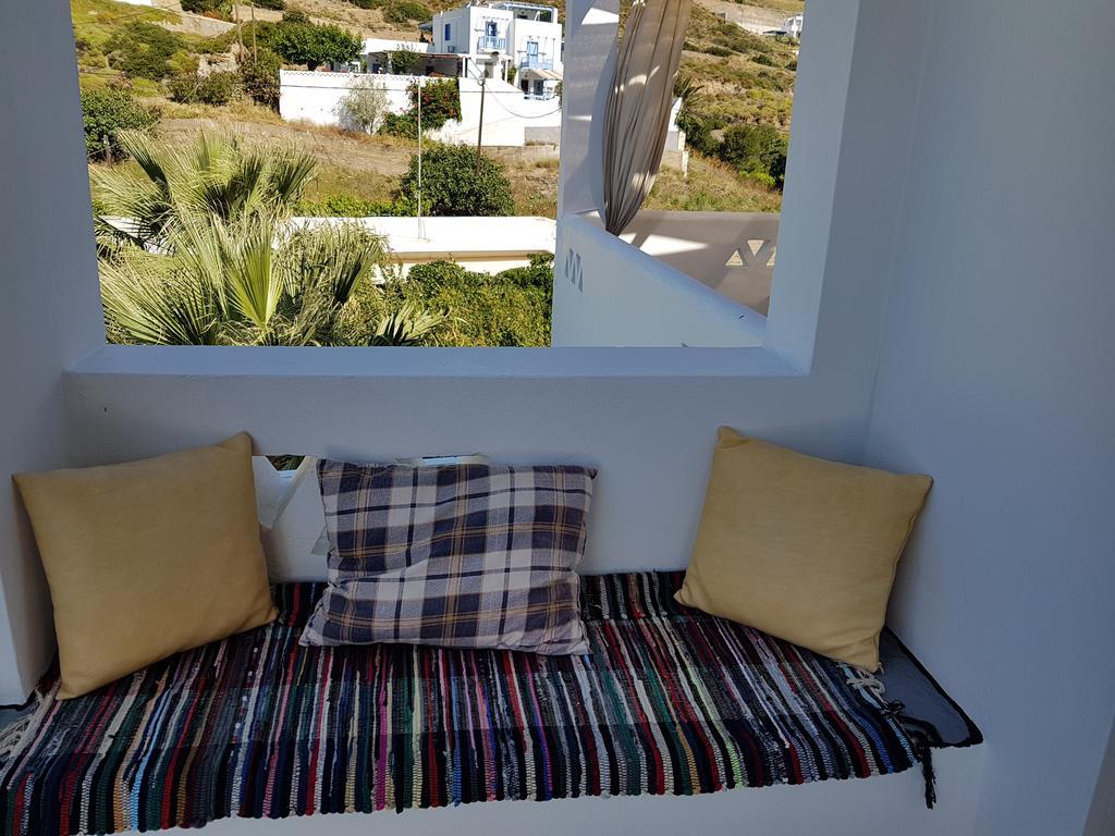 Theo'S Vacation Home Skyros Buitenkant foto
