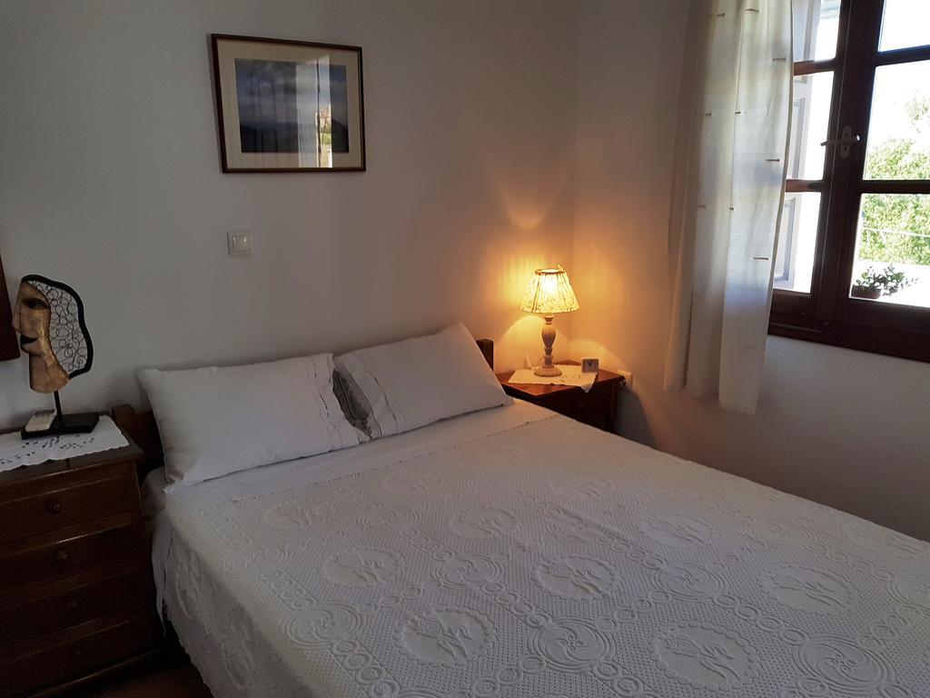 Theo'S Vacation Home Skyros Buitenkant foto