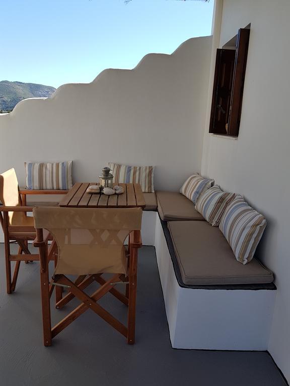 Theo'S Vacation Home Skyros Buitenkant foto
