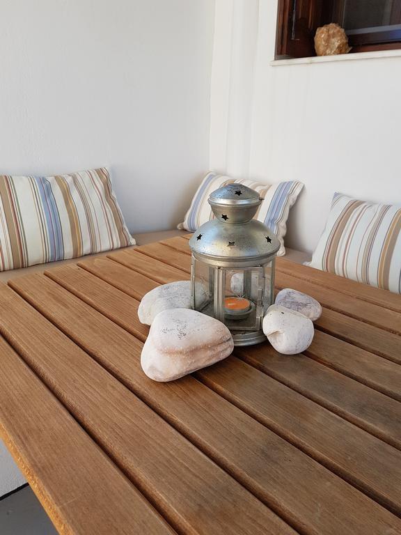Theo'S Vacation Home Skyros Buitenkant foto